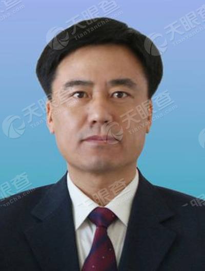 天眼查热词榜 夏伟 夏 夏伟 他有5家企业,分布如下 山东(共4家) 山东